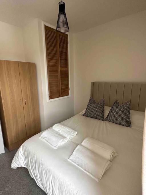 Modern Apartment, 1Km From City! Newcastle upon Tyne Eksteriør bilde